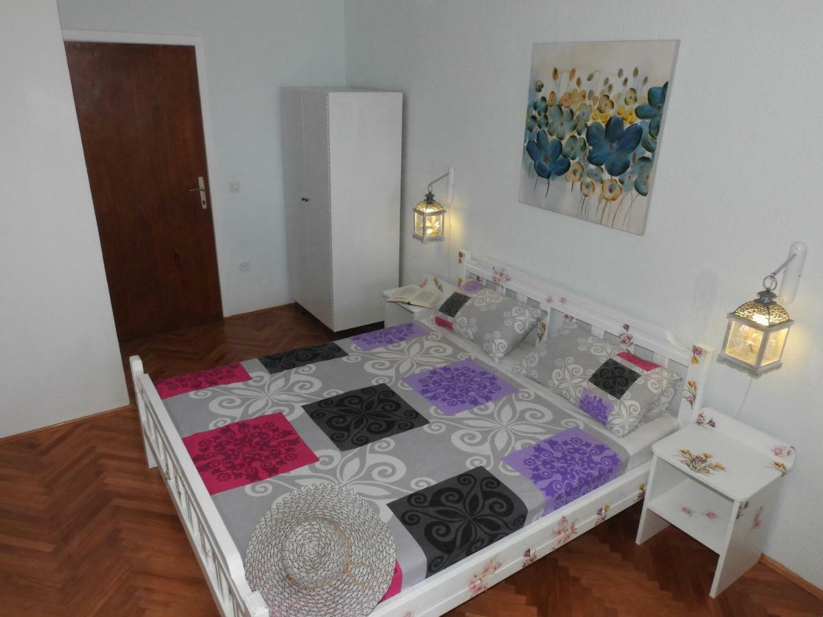 Sunrise Vid Apartment Dugi Rat Exterior photo